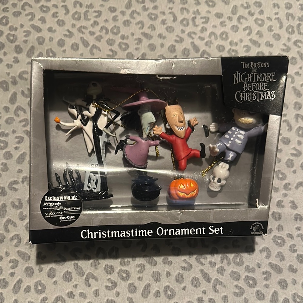 Nightmare Before Christmas Ornament Set